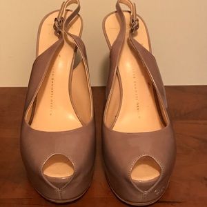 Patent leather sling back